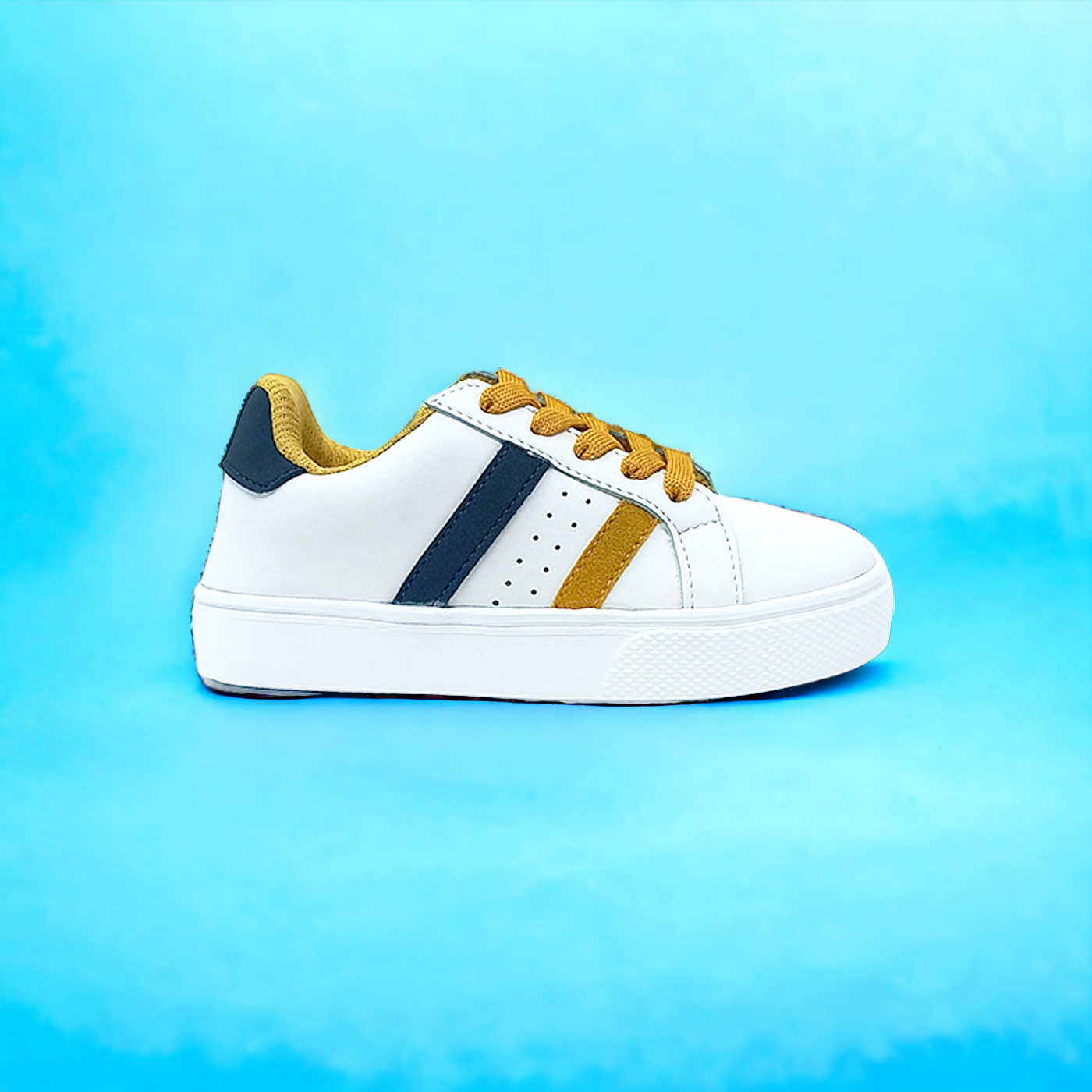 Tenis Niños SASA Blanco, Azul y Camel